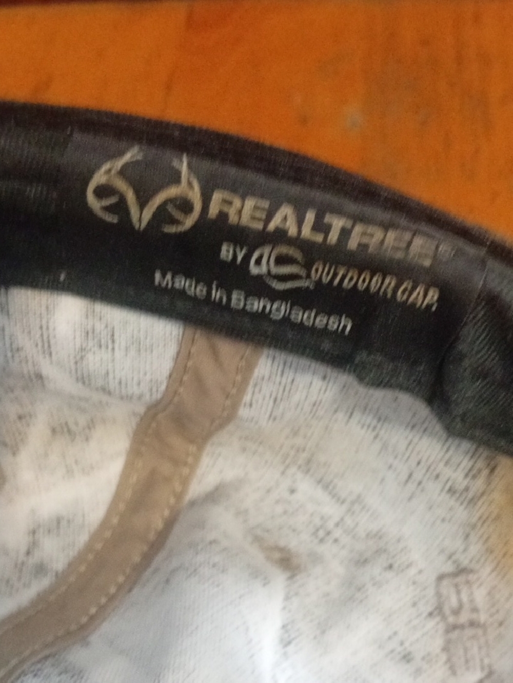 Realtree Hat - Picture 4 of 5